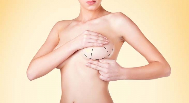 Best Plastic Surgeon in Dubai – Breast Reduction Surgery with Dr. Hans